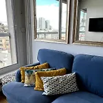 Tour Eiffel - Studio Vue Imprenable Au-Dessus Des Toits, Balcon