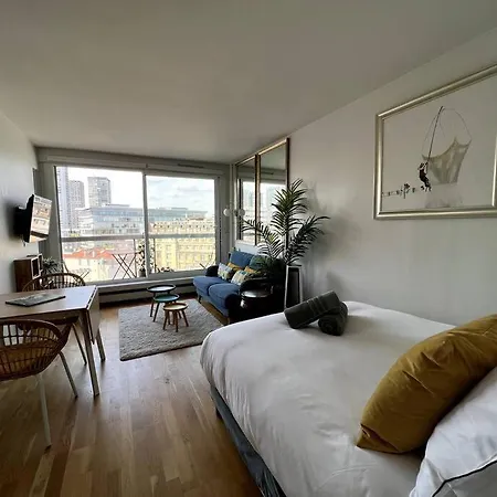 Appartamento Tour Eiffel - Vue Imprenable Au-dessus Des Toits, Balcon